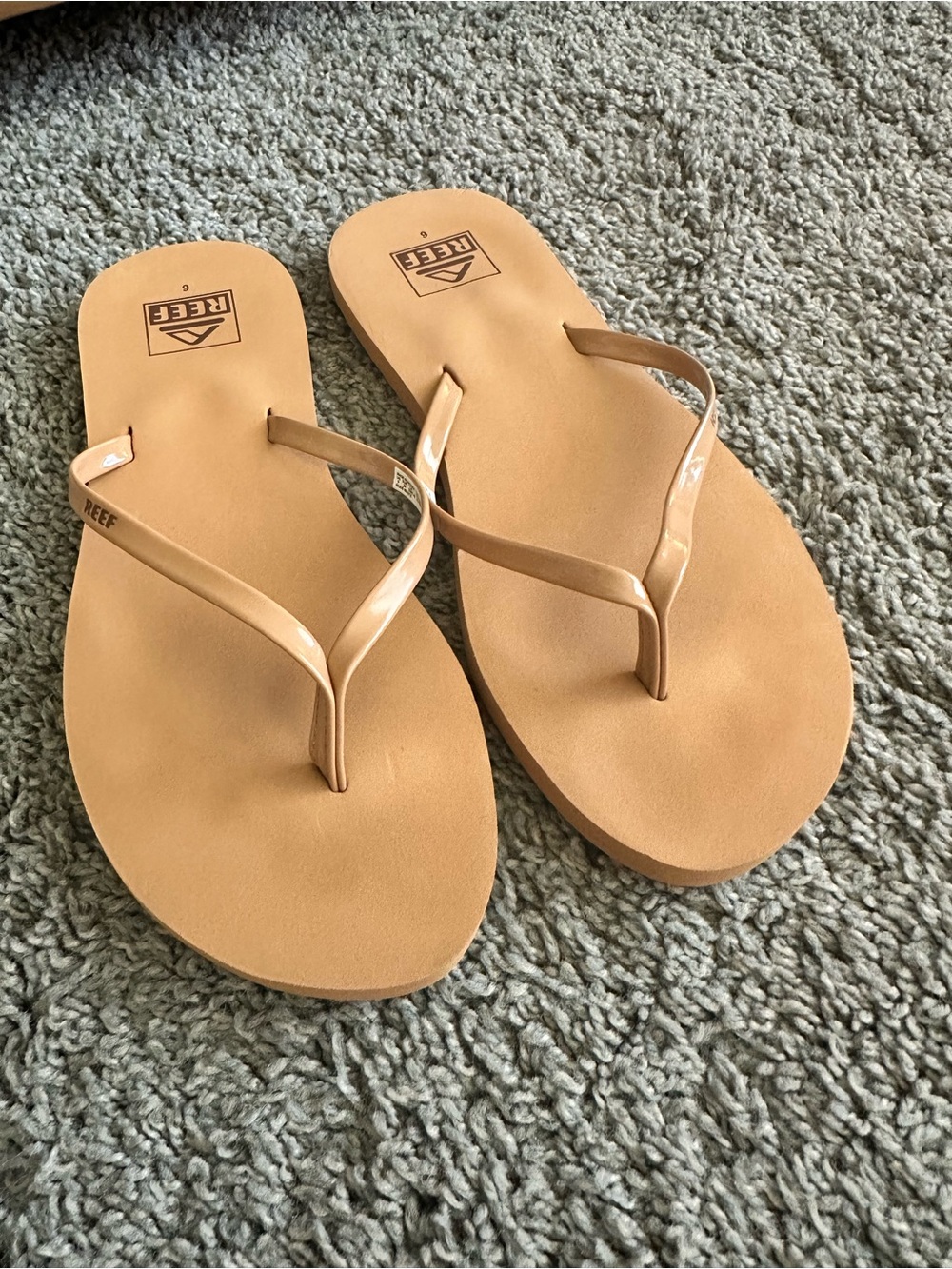 Reef Women’s Tan Flip Flops